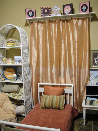 room2.jpg
